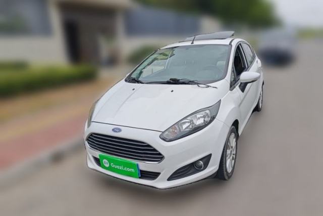 Ojetý Ford Fiesta 2013 Hatchback 1.5L Automatic Prestige Model