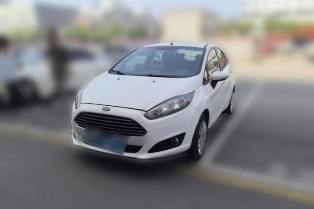 Ford Fiesta 2013 Sedan 1.5L Manual Fashion Edition مستعملة
