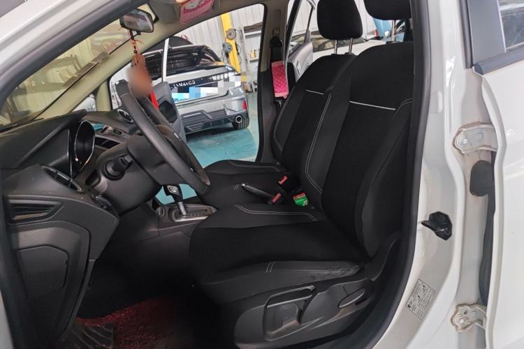 Used Ford Fiesta 2013 Hatchback 1.5L Automatic Fashion Edition Left Front Seat