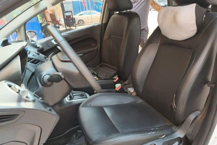 Used Ford Fiesta 2013 Hatchback 1.5L Automatic Fashion Edition Left Front Seat