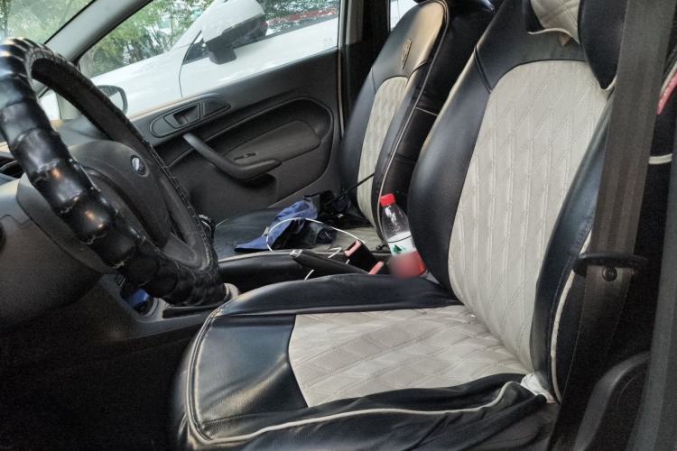 Used Ford Fiesta 2013 Sedan 1.5L Manual Fashion Edition Left Front Seat