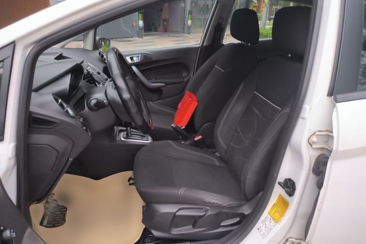 Used Ford Fiesta 2013 Hatchback 1.5L Automatic Fashion Edition Left Front Seat