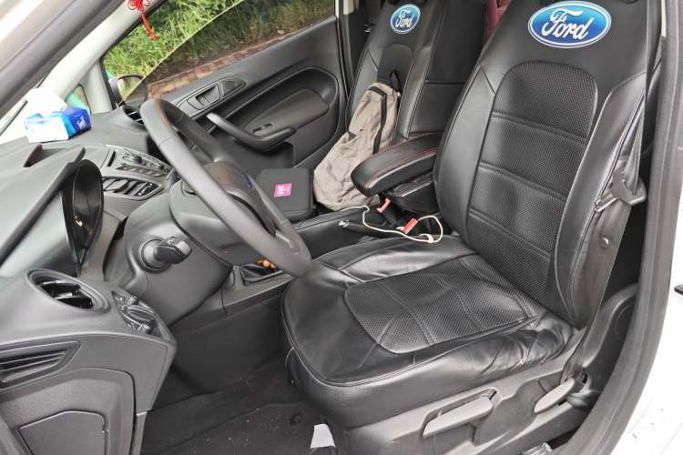 Used Ford Fiesta 2013 Sedan 1.5L Manual Fashion Edition Left Front Seat