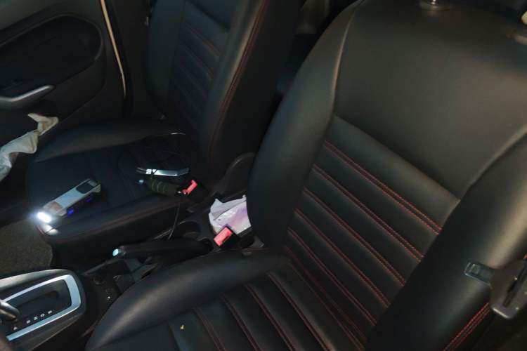 Used Ford Fiesta 2013 Hatchback 1.5L Automatic Fashion Edition Left Front Seat