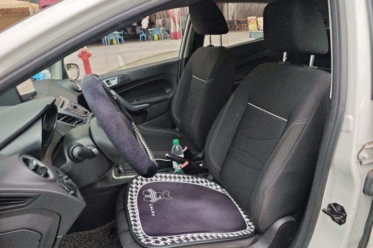 Used Ford Fiesta 2013 Hatchback 1.5L Automatic Fashion Edition Left Front Seat