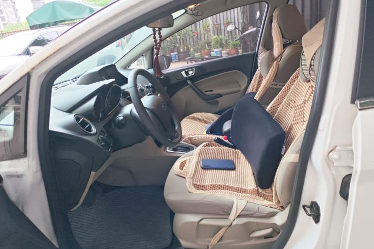 Used Ford Fiesta 2013 Sedan 1.5L Automatic Fashion Edition Left Front Seat