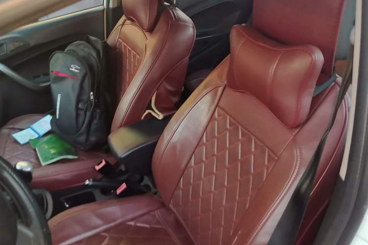 Used Ford Fiesta 2013 Sedan 1.5L Manual Fashion Edition Left Front Seat