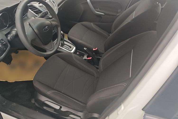 Used Ford Fiesta 2013 Hatchback 1.5L Automatic Fashion Edition Left Front Seat