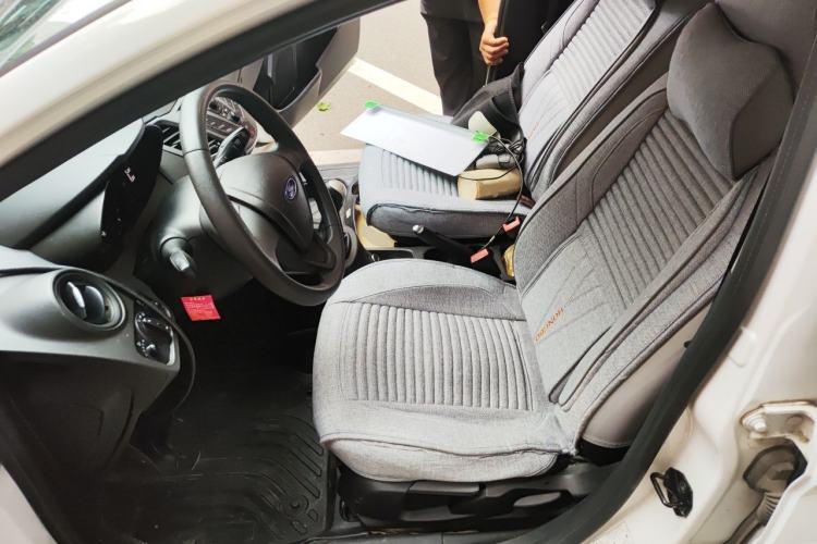 Used Ford Fiesta 2013 Sedan 1.5L Manual Fashion Edition Left Front Seat