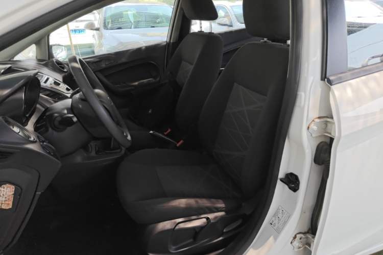 Used Ford Fiesta 2013 Hatchback 1.5L Manual Fashion Edition Left Front Seat