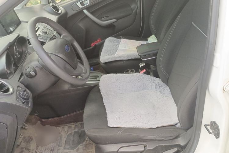Used Ford Fiesta 2013 Hatchback 1.5L Automatic Fashion Edition Left Front Seat