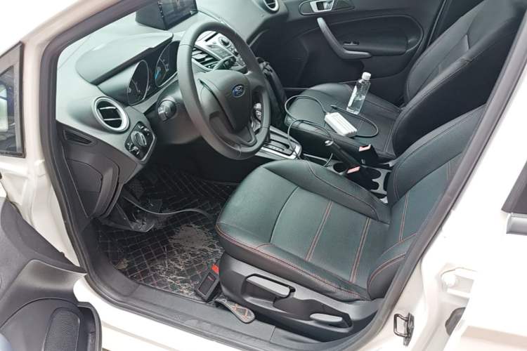 Used Ford Fiesta 2013 Hatchback 1.5L Automatic Fashion Edition Left Front Seat