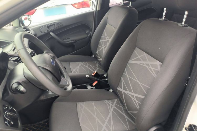 Used Ford Fiesta 2013 Sedan 1.5L Manual Fashion Edition Left Front Seat