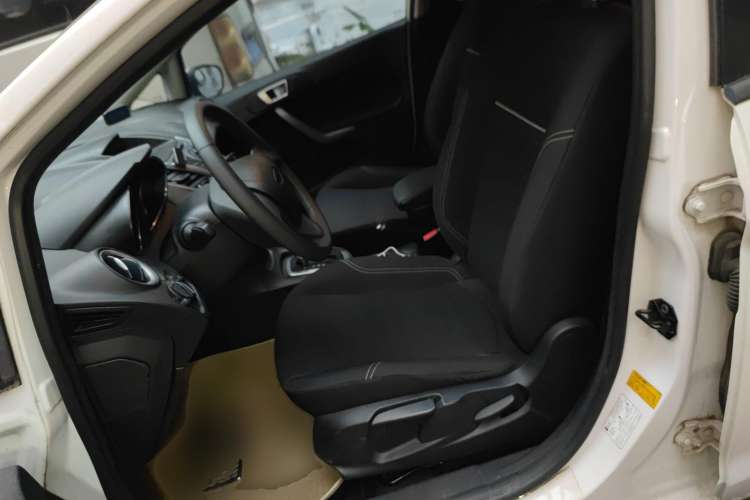 Used Ford Fiesta 2013 Hatchback 1.5L Automatic Fashion Edition Left Front Seat