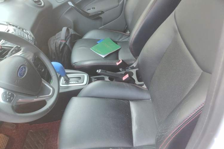 Used Ford Fiesta 2013 Hatchback 1.5L Automatic Sport Model Left Front Seat