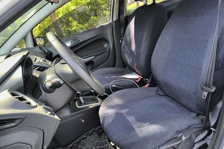 Used Ford Fiesta 2013 Hatchback 1.5L Automatic Fashion Edition Left Front Seat