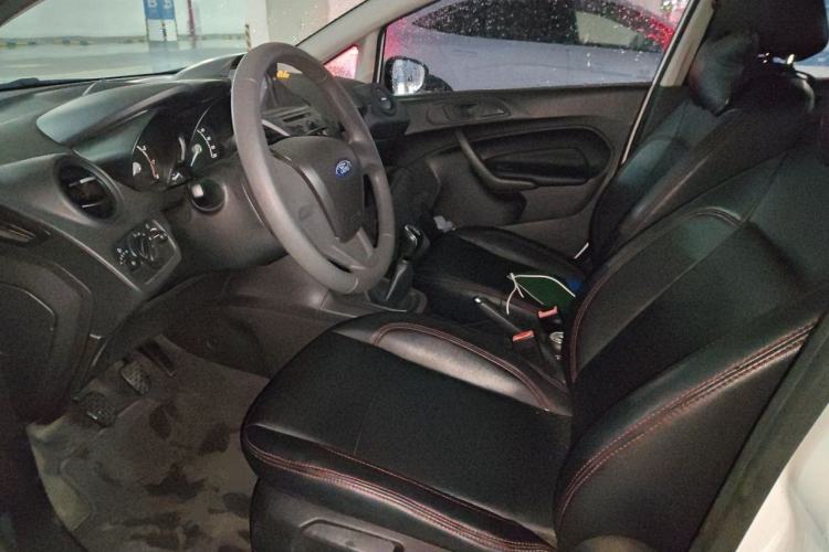 Used Ford Fiesta 2013 Sedan 1.5L Manual Fashion Edition Left Front Seat