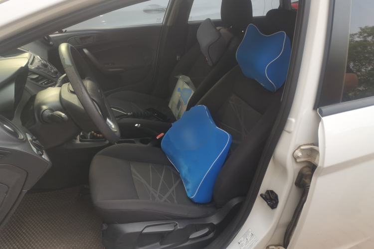 Used Ford Fiesta 2013 Sedan 1.5L Manual Fashion Edition Left Front Seat