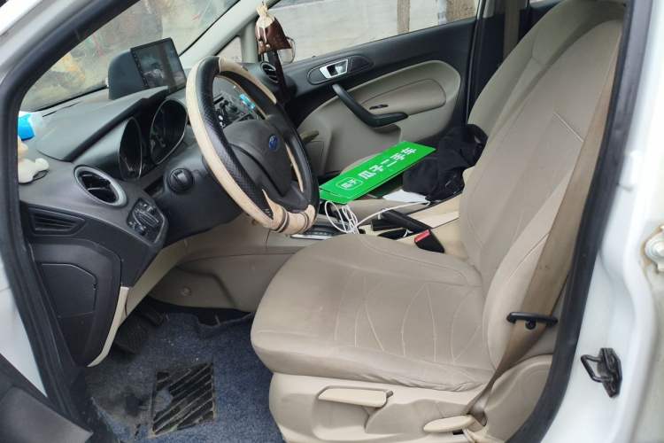 Used Ford Fiesta 2013 Sedan 1.5L Automatic Fashion Edition Left Front Seat