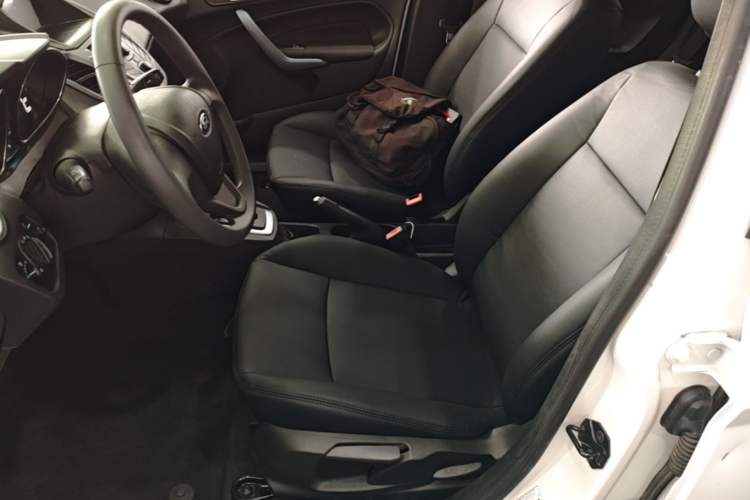 Used Ford Fiesta 2013 Hatchback 1.5L Automatic Fashion Edition Left Front Seat