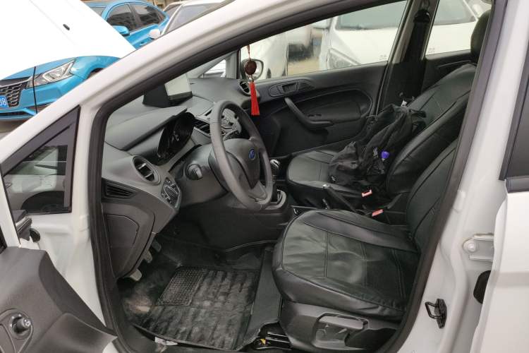 Used Ford Fiesta 2013 Hatchback 1.5L Manual Fashion Edition Left Front Seat