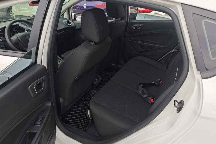 Used Ford Fiesta 2013 Hatchback 1.5L Automatic Fashion Edition Left Rear Seat