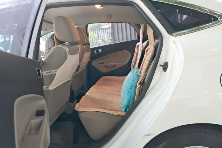 Used Ford Fiesta 2013 Sedan 1.5L Automatic Fashion Edition Left Rear Seat