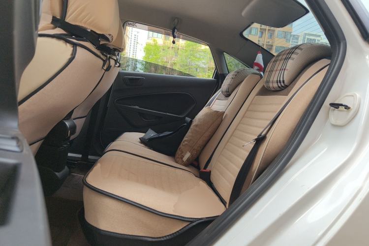 Used Ford Fiesta 2013 Sedan 1.5L Manual Fashion Edition Left Rear Seat