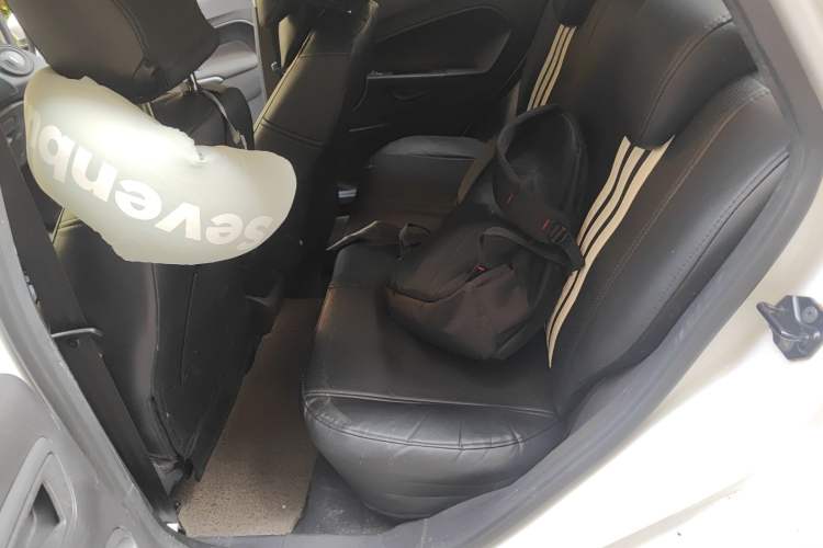 Used Ford Fiesta 2013 Sedan 1.5L Manual Fashion Edition Left Rear Seat