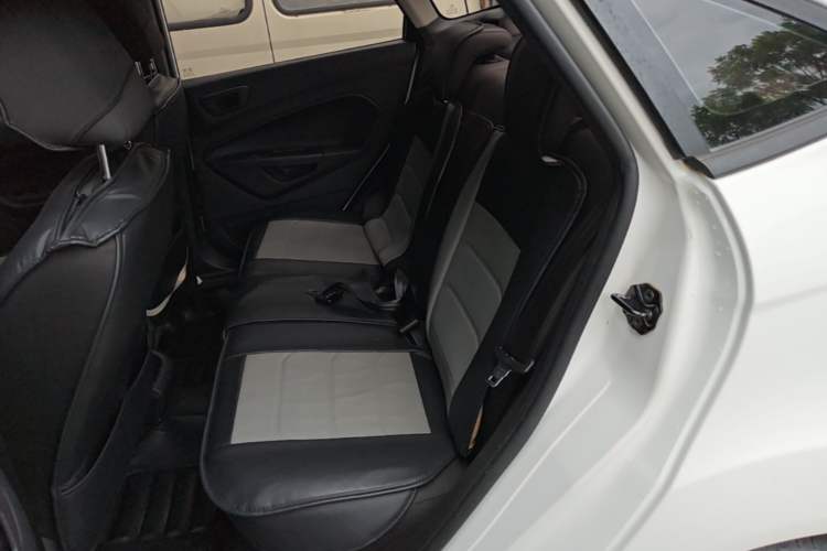 Used Ford Fiesta 2013 Sedan 1.5L Manual Fashion Edition Left Rear Seat