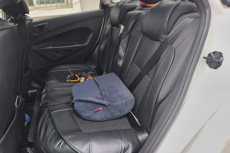 Used Ford Fiesta 2013 Sedan 1.5L Manual Fashion Edition Left Rear Seat