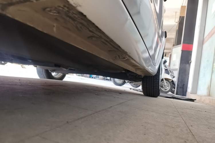 Used Ford Fiesta 2013 Hatchback 1.5L Manual Fashion Edition Left Side Sill