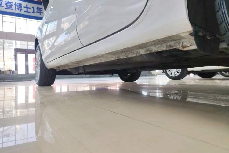 Used Ford Fiesta 2013 Sedan 1.5L Automatic Fashion Edition Left Side Sill