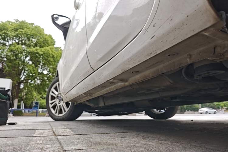 Used Ford Fiesta 2013 Hatchback 1.5L Automatic Fashion Edition Left Side Sill