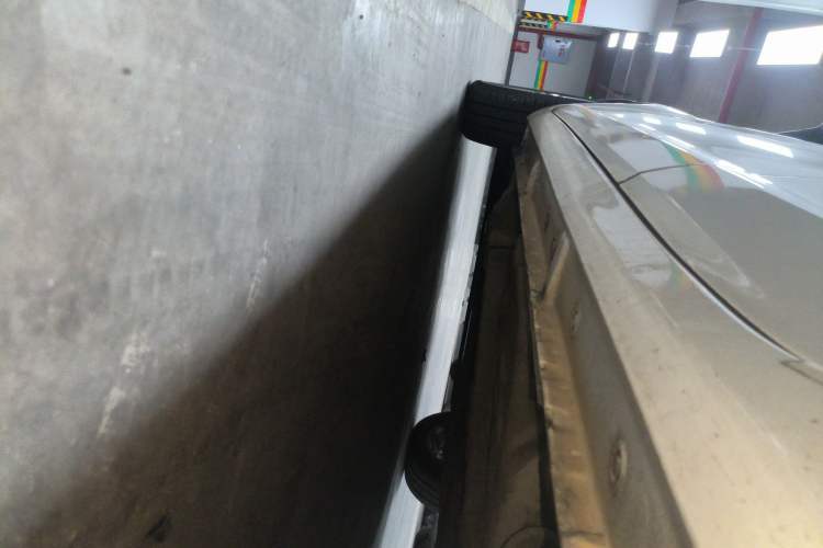 Used Ford Fiesta 2013 Hatchback 1.5L Automatic Fashion Edition Left Side Sill