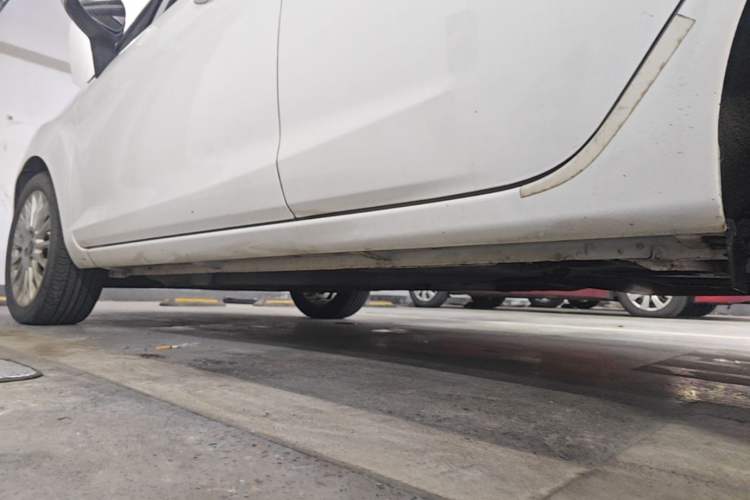 Used Ford Fiesta 2013 Hatchback 1.5L Automatic Sport Model Left Side Sill