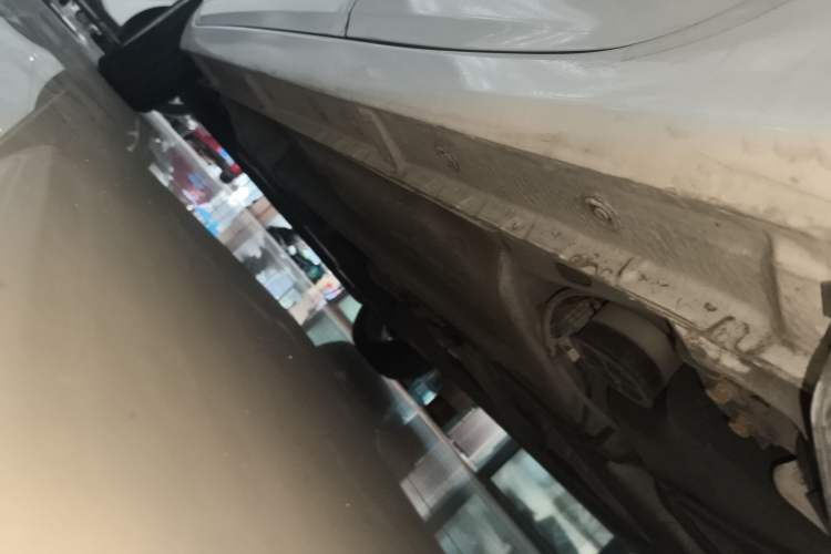 Used Ford Fiesta 2013 Hatchback 1.5L Automatic Fashion Edition Left Side Sill