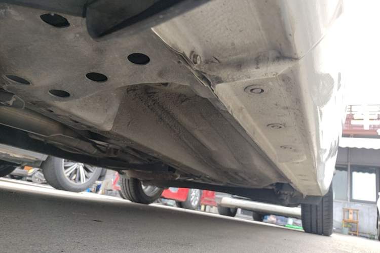 Used Ford Fiesta 2013 Hatchback 1.5L Automatic Fashion Edition Left Side Sill