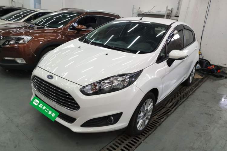Used Ford Fiesta 2013 Hatchback 1.5L Automatic Fashion Edition