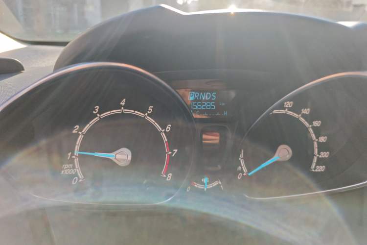 Used Ford Fiesta 2013 Sedan 1.5L Automatic Fashion Edition Odometer Close Up