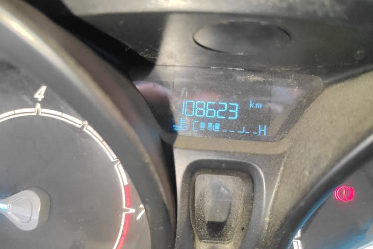 Used Ford Fiesta 2013 Sedan 1.5L Manual Fashion Edition Odometer Close Up