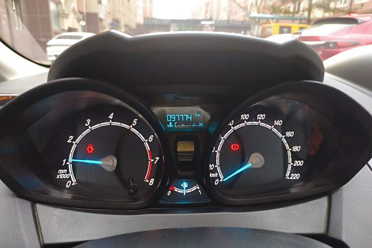 Used Ford Fiesta 2013 Hatchback 1.5L Manual Fashion Edition Odometer Close Up
