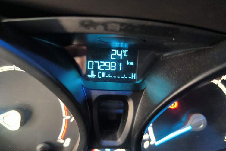 Used Ford Fiesta 2013 Hatchback 1.5L Manual Fashion Edition Odometer Close Up