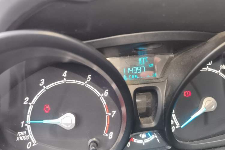 Used Ford Fiesta 2013 Sedan 1.5L Manual Fashion Edition Odometer Close Up