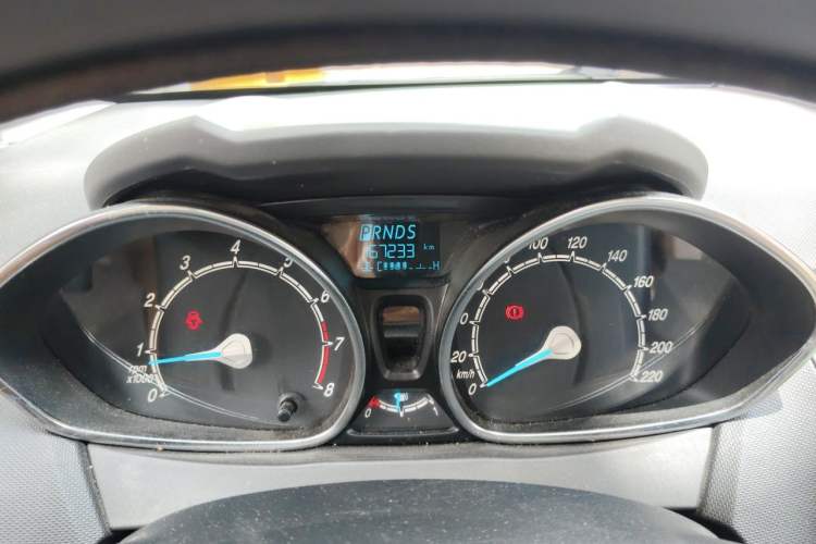 Used Ford Fiesta 2013 Sedan 1.5L Automatic Fashion Edition Odometer Close Up