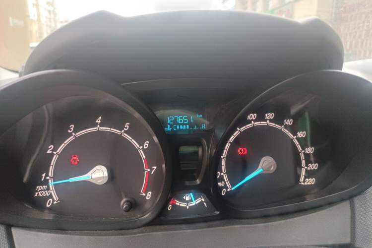 Used Ford Fiesta 2013 Hatchback 1.5L Manual Fashion Edition Odometer Close Up