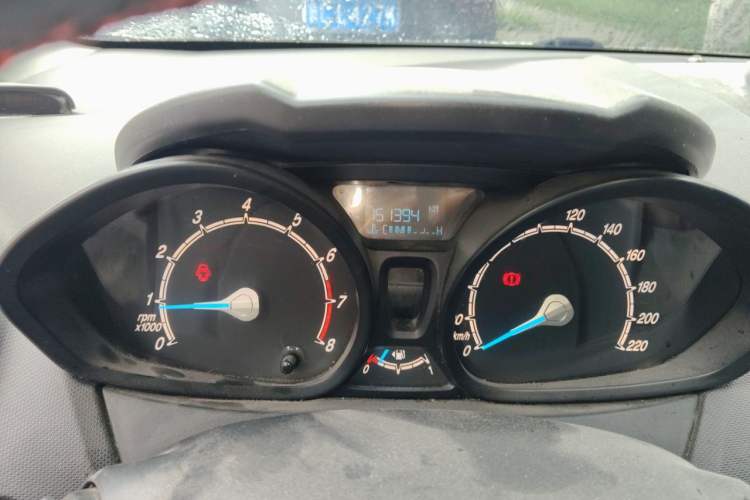 Used Ford Fiesta 2013 Sedan 1.5L Manual Fashion Edition Odometer Close Up