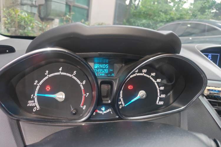 Used Ford Fiesta 2013 Hatchback 1.5L Automatic Fashion Edition Odometer Close Up