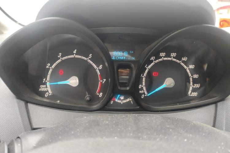 Used Ford Fiesta 2013 Hatchback 1.5L Manual Fashion Edition Odometer Close Up
