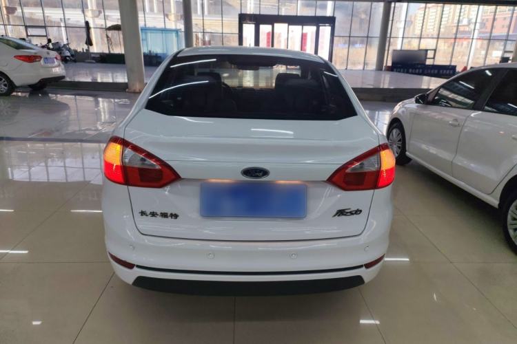 Used Ford Fiesta 2013 Sedan 1.5L Automatic Fashion Edition Rear
